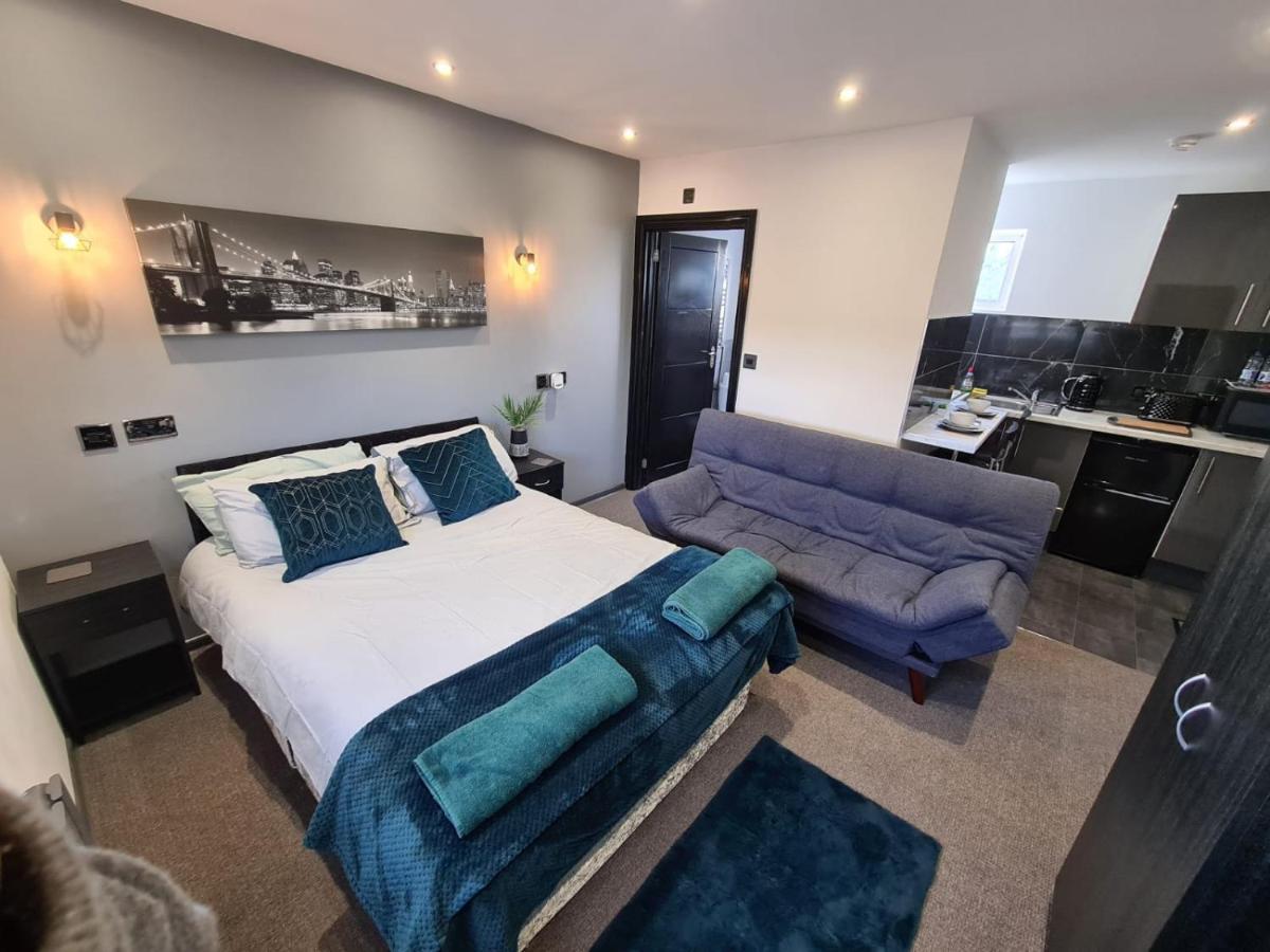 Oxclose Studios Peterborough Bagian luar foto