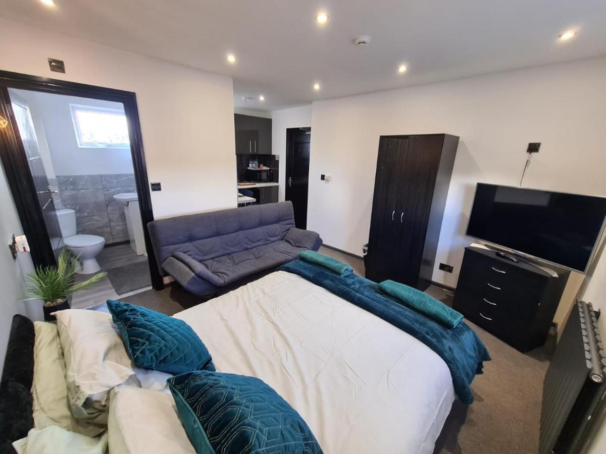 Oxclose Studios Peterborough Bagian luar foto